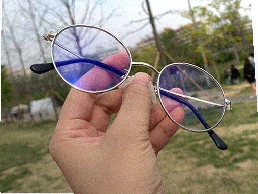 안경 맞추러 가서 찍은 사진