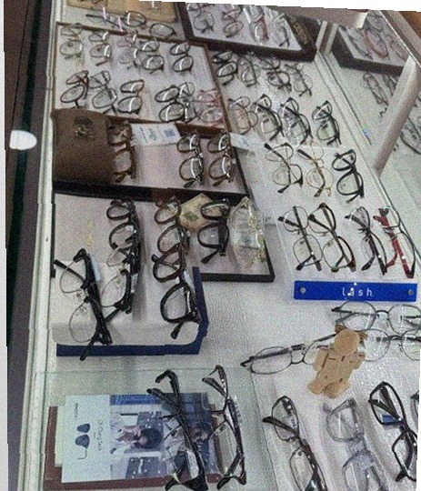 안경 맞추러 가서 찍은 사진